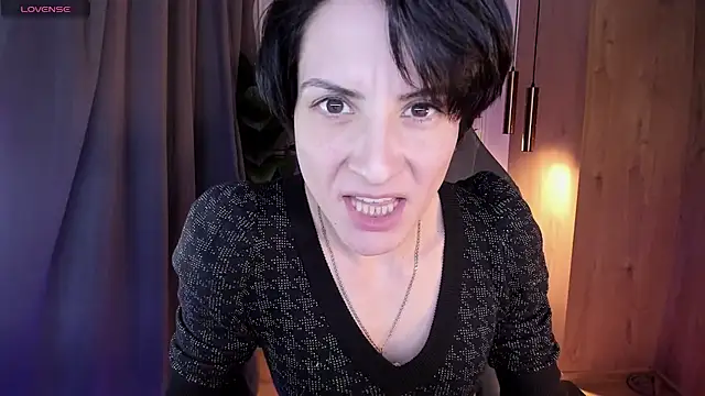 Snapshot of LorenDaze chatting on 03/04/25, 05:24 LorenDaze online show from 03/04/25, 05:24