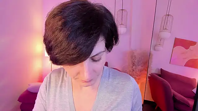 LorenDaze online show from 12/16/25, 06:51