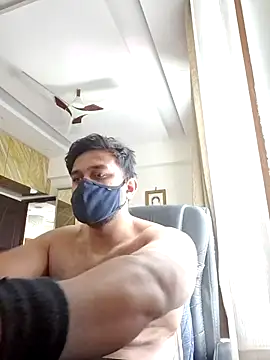 kaizercool1 online show from 02/20/26, 05:48