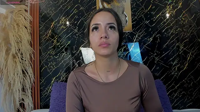 Snapshot of Tamara-evans chatting on 02/19/26, 10:33 Tamara-evans online show from 02/19/26, 10:33
