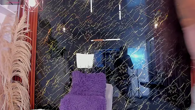Snapshot of Tamara-evans chatting on 02/23/26, 07:11 Tamara-evans online show from 02/23/26, 07:11