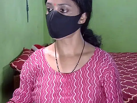 Indian Horny Wife online show from 07/13/26, 04:04