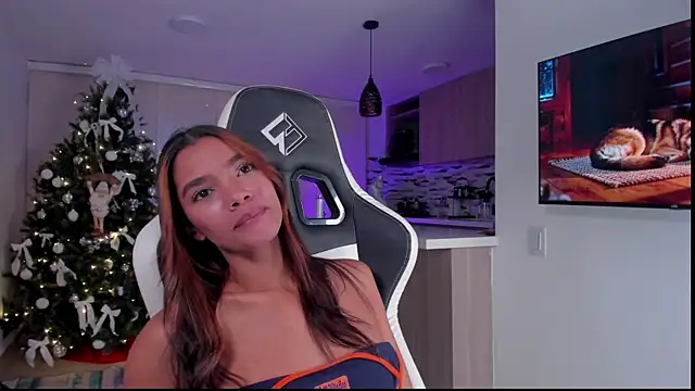 liagirl cute online show from 01/13/26, 02:17