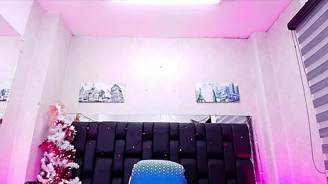  carolina fox online show from 01/22/25, 06:10