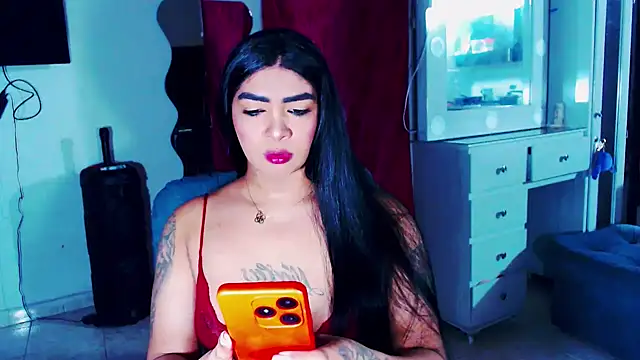 violet bigcock774 online show from 09/17/25, 07:43