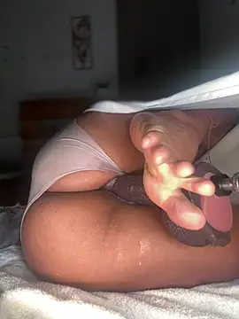 Snapshot of ROUSSH chatting on 02/01/26, 08:02 ROUSSH online show from 02/01/26, 08:02