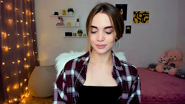 Snapshot of aPieceOfJoy chatting on 12/06/24, 07:34 aPieceOfJoy online show from 12/06/24, 07:34