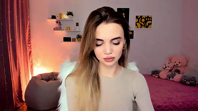 Snapshot of aPieceOfJoy chatting on 12/13/24, 09:30 aPieceOfJoy online show from 12/13/24, 09:30