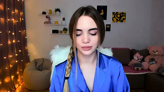 Snapshot of aPieceOfJoy chatting on 12/20/24, 12:08 aPieceOfJoy online show from 12/20/24, 12:08