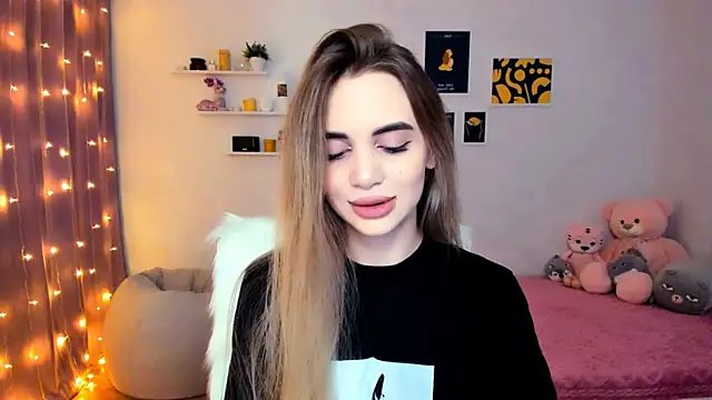 Snapshot of aPieceOfJoy chatting on 12/24/24, 09:22 aPieceOfJoy online show from 12/24/24, 09:22