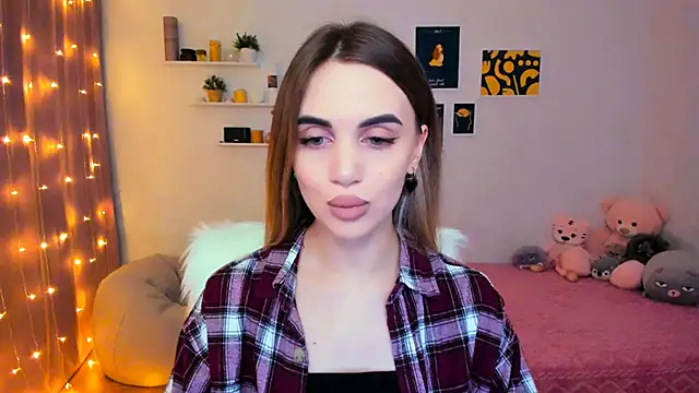 Snapshot of aPieceOfJoy chatting on 02/07/25, 09:15 aPieceOfJoy online show from 02/07/25, 09:15