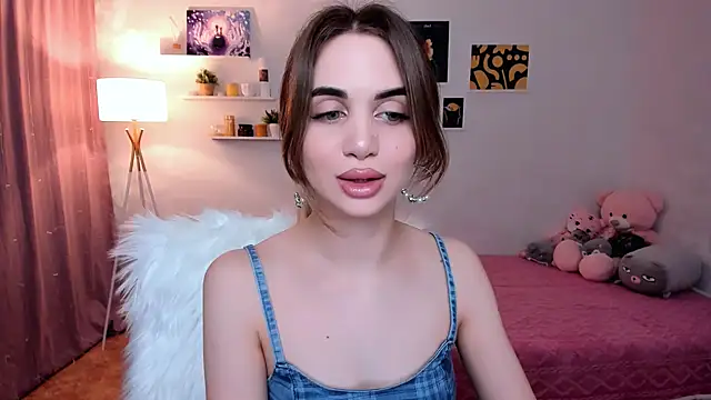 Snapshot of aPieceOfJoy chatting on 02/23/25, 08:44 aPieceOfJoy online show from 02/23/25, 08:44