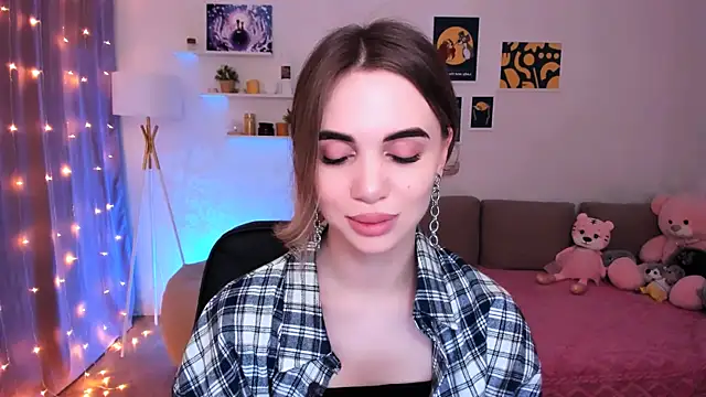 Snapshot of aPieceOfJoy chatting on 03/19/25, 12:04 aPieceOfJoy online show from 03/19/25, 12:04