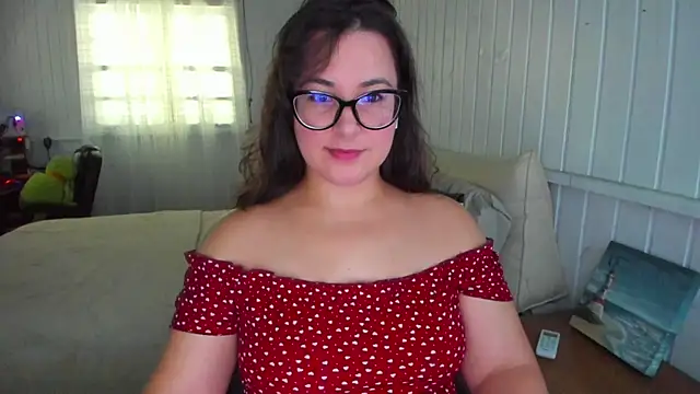 Snapshot of anna_love_hot chatting on 04/18/26, 04:55 anna love hot online show from 04/18/26, 04:55