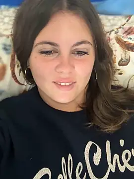 Snapshot of Samantha_official chatting on 04/28/26, 08:30 Samantha official online show from 04/28/26, 08:30