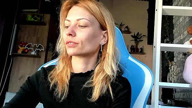 karo123421 online show from 03/14/26, 12:43