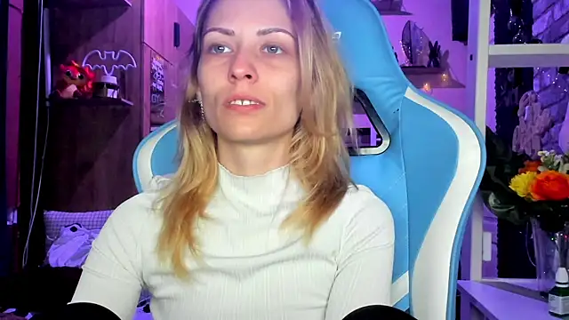 karo123421 online show from 03/23/26, 05:28