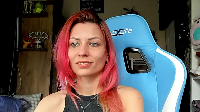 karo123421 online show from 04/01/26, 01:52