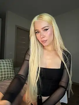 xDinnax online show from 12/24/24, 07:11