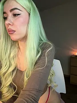 xDinnax online show from 01/24/25, 11:15