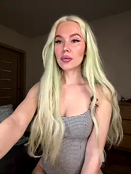 xDinnax online show from 09/11/25, 02:28