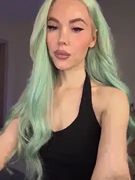 xDinnax online show from 09/21/25, 03:02