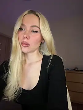 xDinnax online show from 02/22/26, 04:49