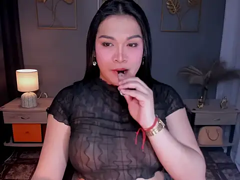 MaxeneCullens online show from 09/21/25, 05:31