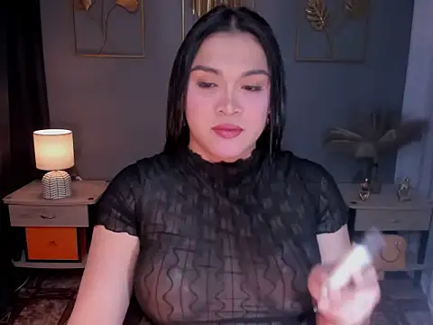 MaxeneCullens online show from 10/04/25, 06:55