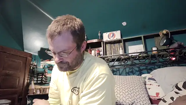 Snapshot of charactrzero chatting on 11/27/25, 01:18 charactrzero online show from 11/27/25, 01:18