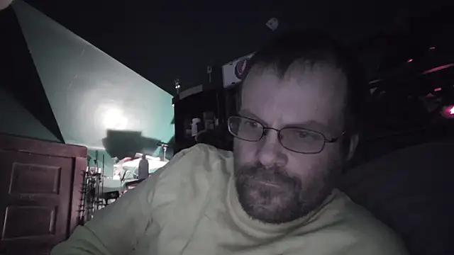 Snapshot of charactrzero chatting on 11/27/25, 01:24 charactrzero online show from 11/27/25, 01:24