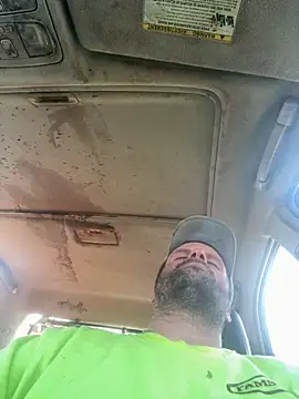 Snapshot of charactrzero chatting on 12/01/25, 05:29 charactrzero online show from 12/01/25, 05:29