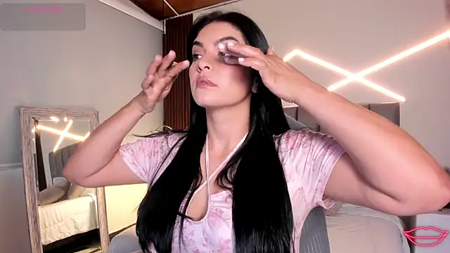 Snapshot of Veronicalanx1 chatting on 04/09/26, 11:59 Veronicalanx1 online show from 04/09/26, 11:59