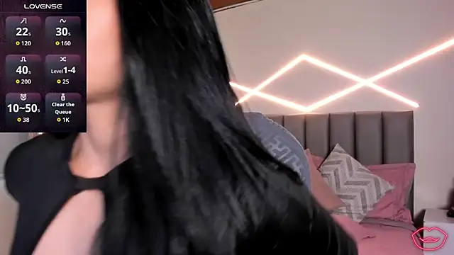 Veronicalanx1 online show from 05/27/26, 11:40