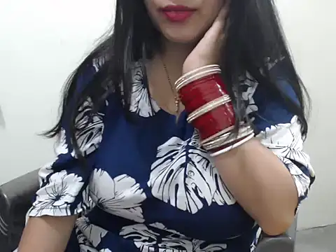HOT CHILLY online show from 05/16/26, 09:17