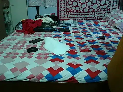 Snapshot of Sexyrkv91 chatting on 02/20/26, 12:49 Sexyrkv91 online show from 02/20/26, 12:49