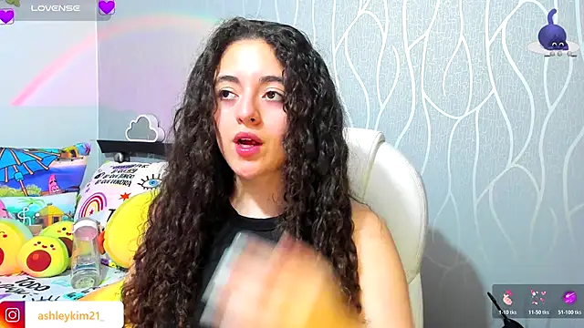 AshleyKim  online show from 11/08/25, 11:03