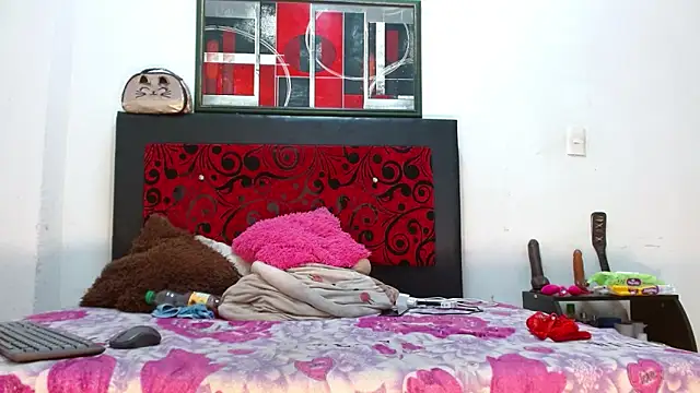 LexiStone  online show from 04/08/26, 02:17