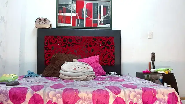 LexiStone  online show from 04/15/26, 08:42