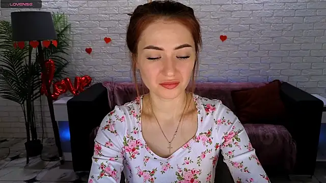 Adelyna Bird online show from 02/09/25, 06:54