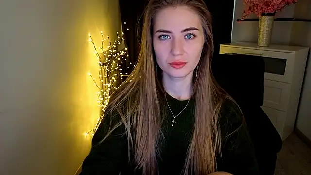 Adelyna Bird online show from 03/09/26, 07:56