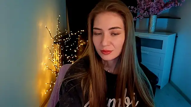 Adelyna Bird online show from 04/16/26, 06:36