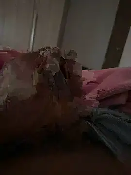 Snapshot of vicky_897n chatting on 09/20/25, 06:47 vicky 897n online show from 09/20/25, 06:47