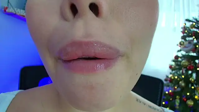 lisbet21x online show from 12/22/24, 07:52