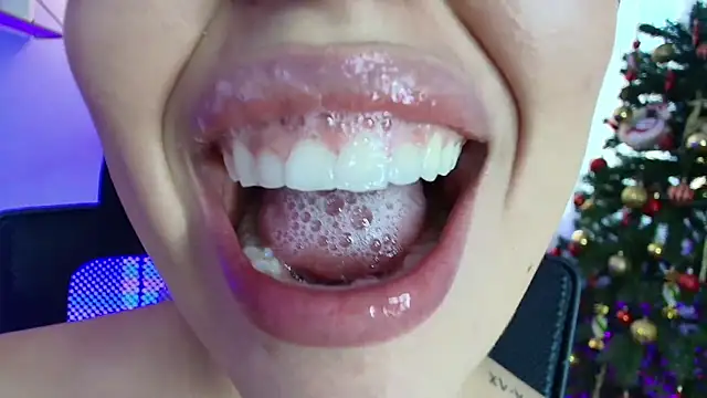 lisbet21x online show from 01/15/25, 10:13