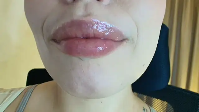 lisbet21x online show from 05/22/26, 09:53