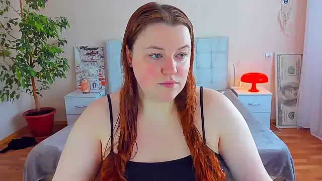 Snapshot of PolinaSalvatore chatting on 03/18/26, 11:13 PolinaSalvatore online show from 03/18/26, 11:13