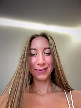 EvaCatt online show from 12/21/25, 04:41