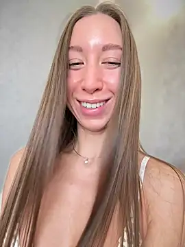 EvaCatt online show from 03/04/26, 03:34