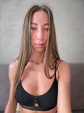 EvaCatt online show from 04/13/26, 03:34